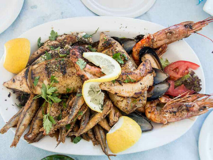 Greek Food Grilled Seafood Platter Thalassina Sta Karvouna